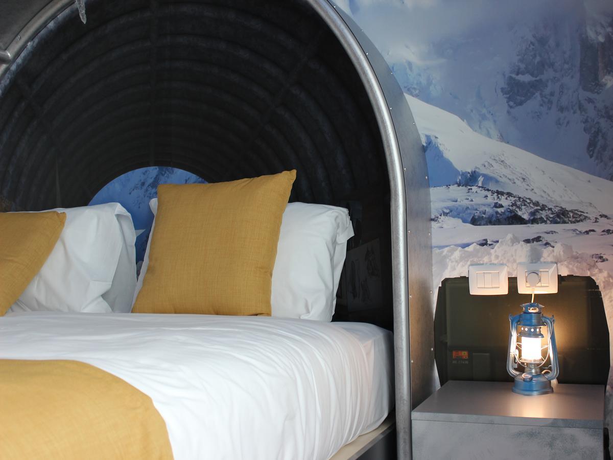 Gardaland Adventure Hotel Castelnuovo del Garda Esterno foto