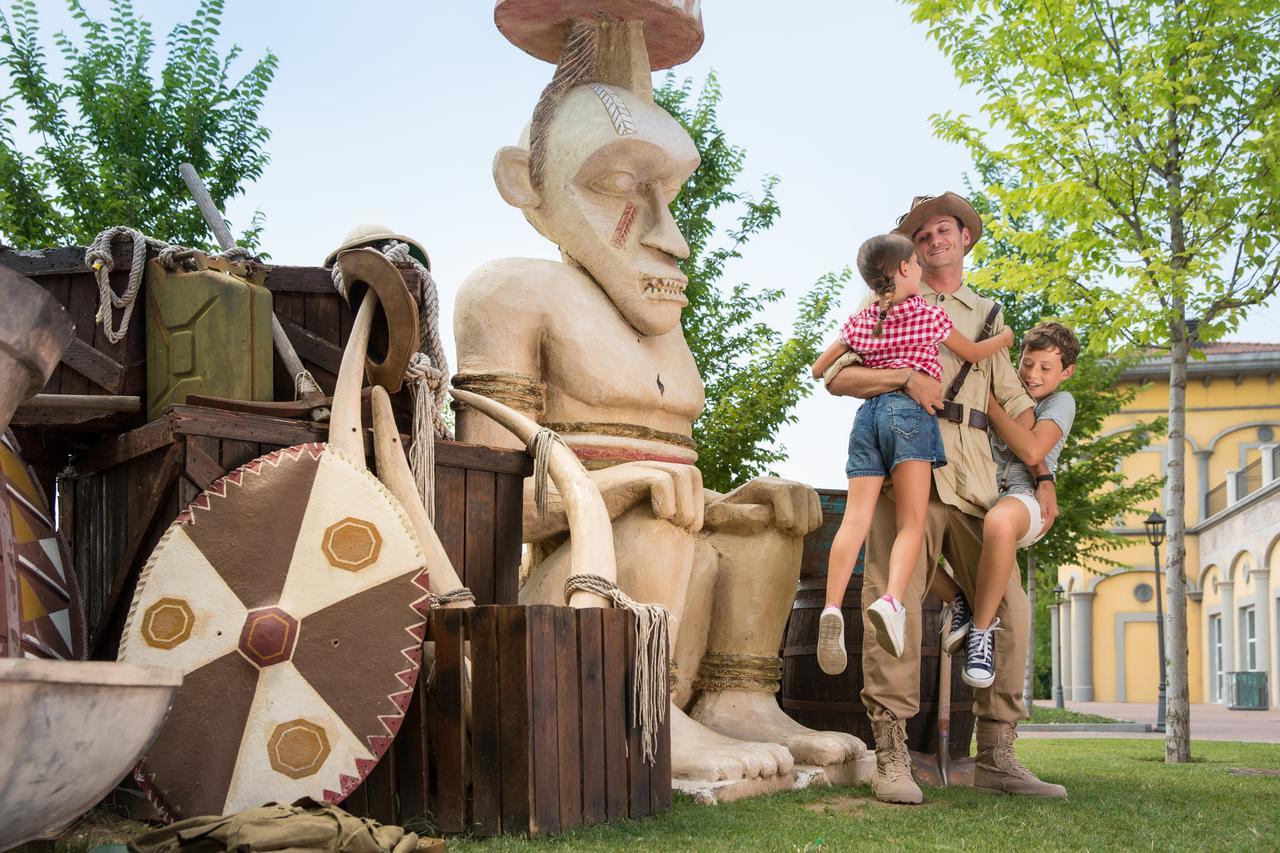 Gardaland Adventure Hotel Castelnuovo del Garda Esterno foto